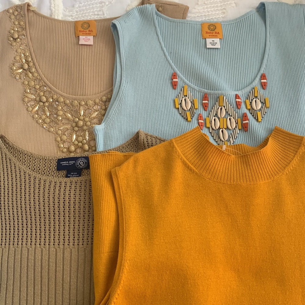 4 pieces Tank top embellishments and sweater vest size 1X or 18/20